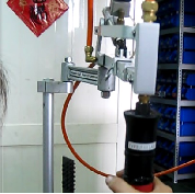 气压平行式支臂架1